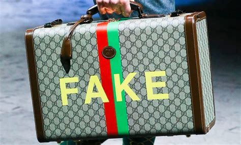 gucci ragazzo fake